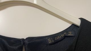 Mono corto negro Zara talla L