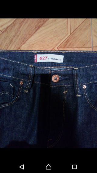 Levis 627 straigh fit, nuevos 