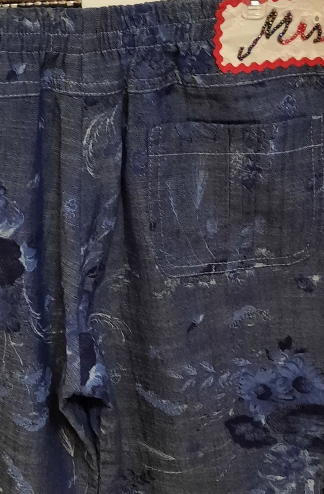 Pantalón talla 10 Sanmar. NUEVO 