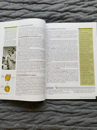 Libro "Ciències per al Món Contemporani" EDEBÉ