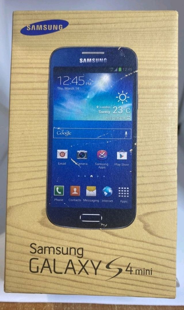 Samsung S4 Mini em perfeito estado