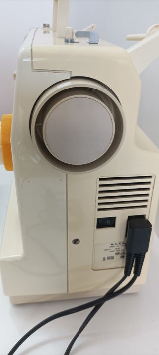 MAQUINA DE COSER ELECTRICA MERRILL ANTIGUA