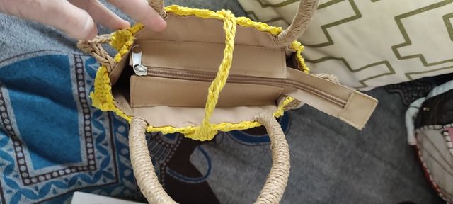 Bolso de mimbre