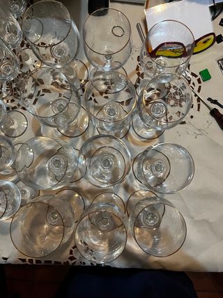 Lote vajilla completo x36 bordado en bronce