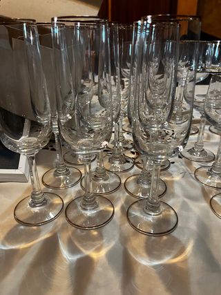 Lote vajilla completo x36 bordado en bronce