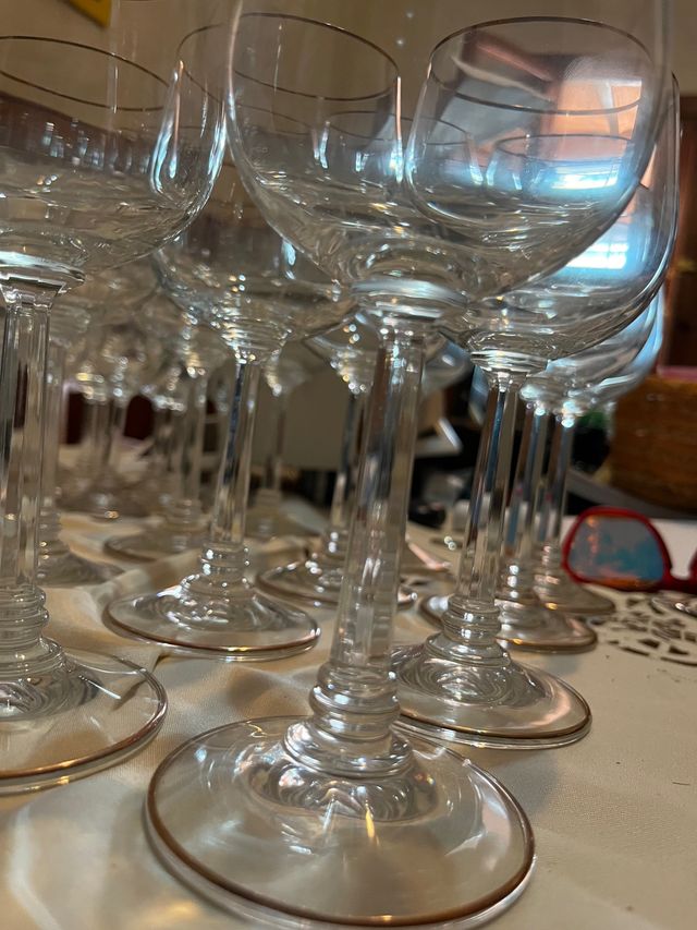 Lote vajilla completo x36 bordado en bronce