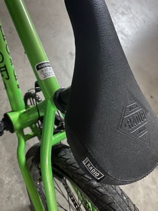 BMX Radio Dice verde metalizado