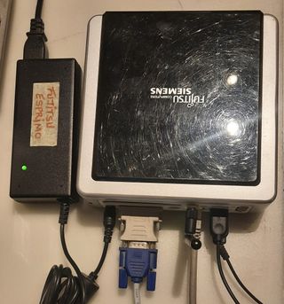 Mini Ordenador Fujitsu Amilo Esrprimo