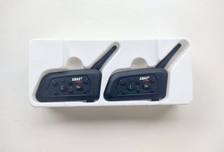 2 EJEAS V6 PRO - INTERCOMUNICADORES MOTO