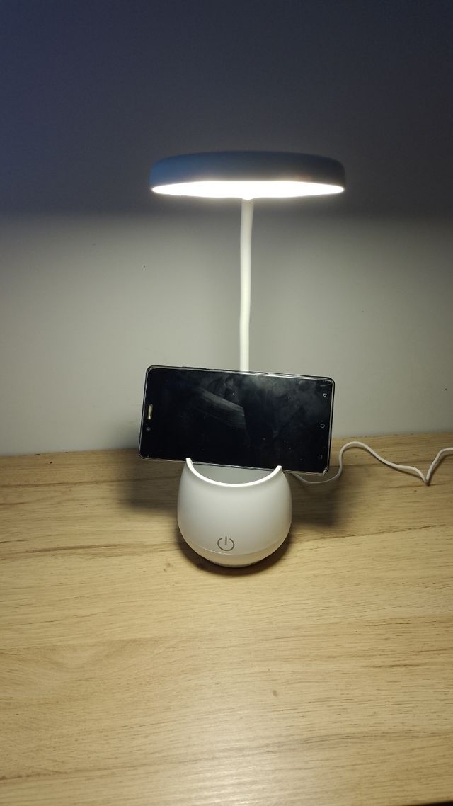 Lámpara flexo Led escritorio o portátil 