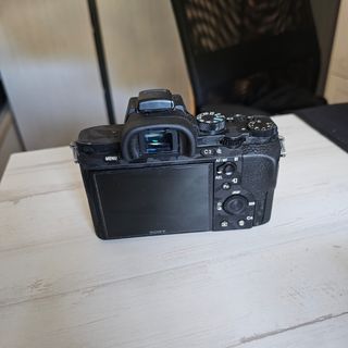 Sony A7 II PRECIO SOLO CAMARA