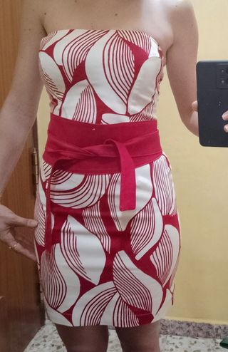Vestido blanco y rojo