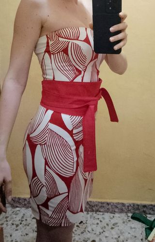 Vestido blanco y rojo