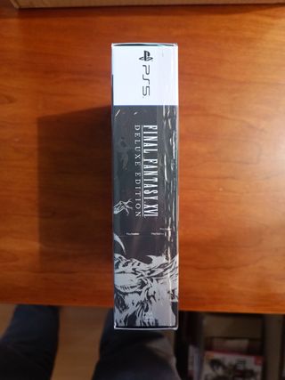 Final Fantasy XVI Deluxe Edition - PS5 - Nuevo