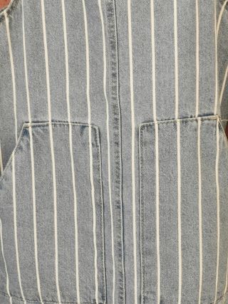 Lote de 3 petos, pantalón y Faldas vaqueras 15€