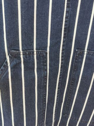 Lote de 3 petos, pantalón y Faldas vaqueras 15€