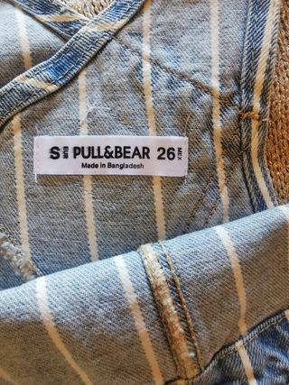 Lote de 3 petos, pantalón y Faldas vaqueras 15€