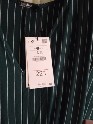 Mono verde - Bershka 