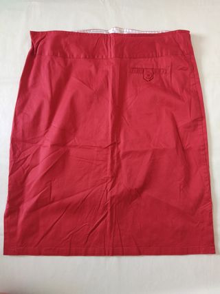 Falda roja