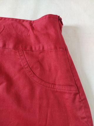 Falda roja