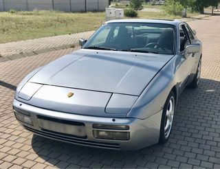 Porsche 944 turbo 1985