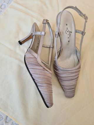 Zapatos fiesta gris de raso Talla 35
