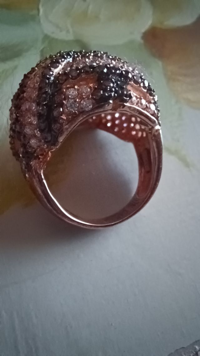 anello con brillantini