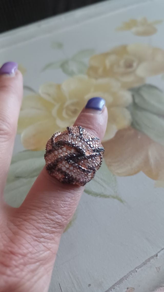 anello con brillantini