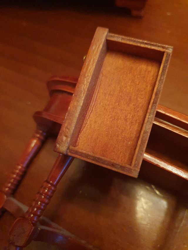 Muebles casa de muñecas