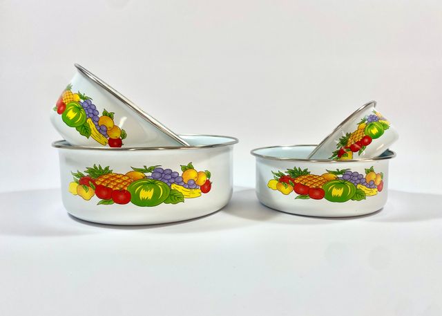 Juego de ensaladeras esmaltadas vintage