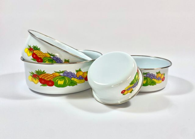 Juego de ensaladeras esmaltadas vintage