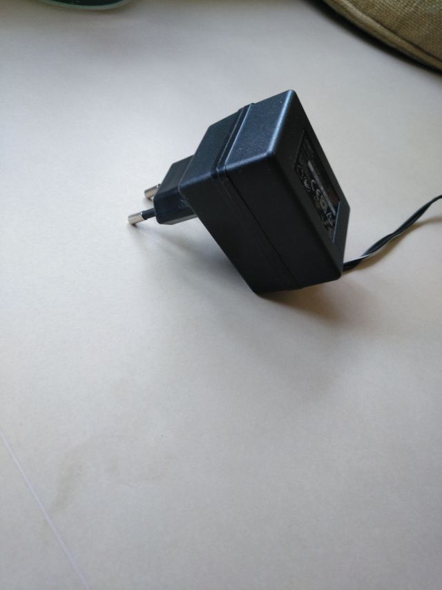 Cargador para atornillador basico