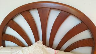 Cabecero de cama y edredon