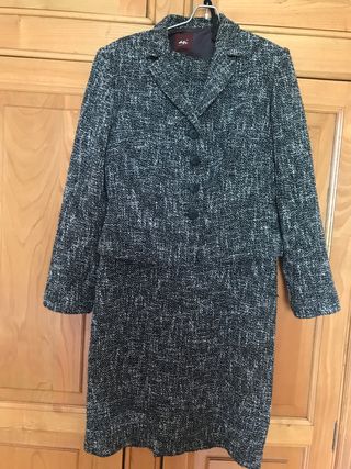 Traje vestido y chaqueta mujer