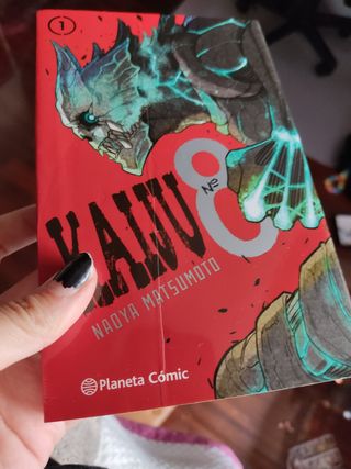 kaiju n°8 1 y 2