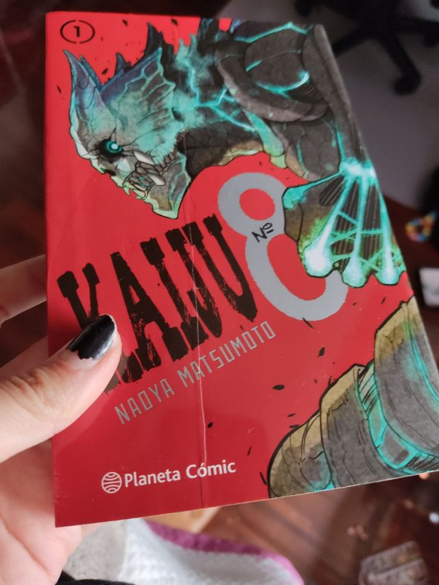 kaiju n°8 1 y 2