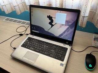 Portatil Samsung N350 i5, 17,3"