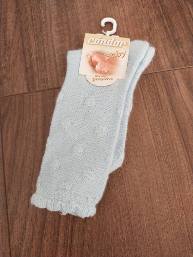 calcetines bebé azul claro talla 6/12 meses