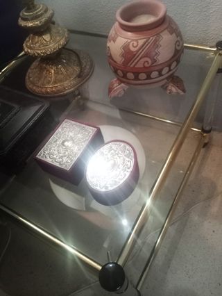 Mesa rincón y centro bajas cristal y dorado