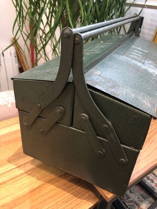 ALE No-6. Caja de herramientas. 