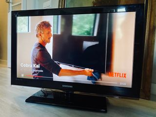 Samsung televisor + Chromecast Ultra 4K (Smart TV)