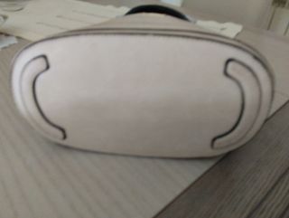 Borsa beige a secchiello a mano o a spalla