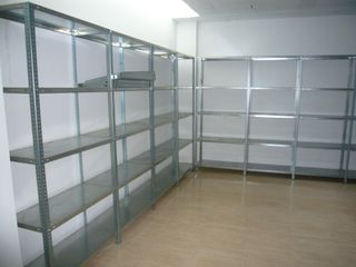 Estanterías metálicas