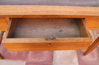 ANTIGUA MESA DE DESPACHO ROBLE Y PIEL