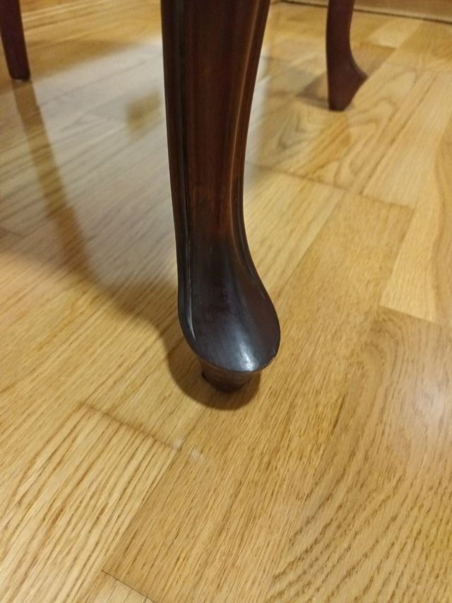 4 SILLAS ANTIGÜAS MADERA Y TAPIZADO