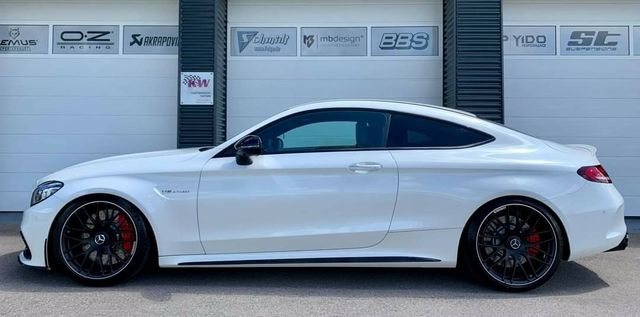 LLANTAS 18" C63 BLACK PERFORMANCE