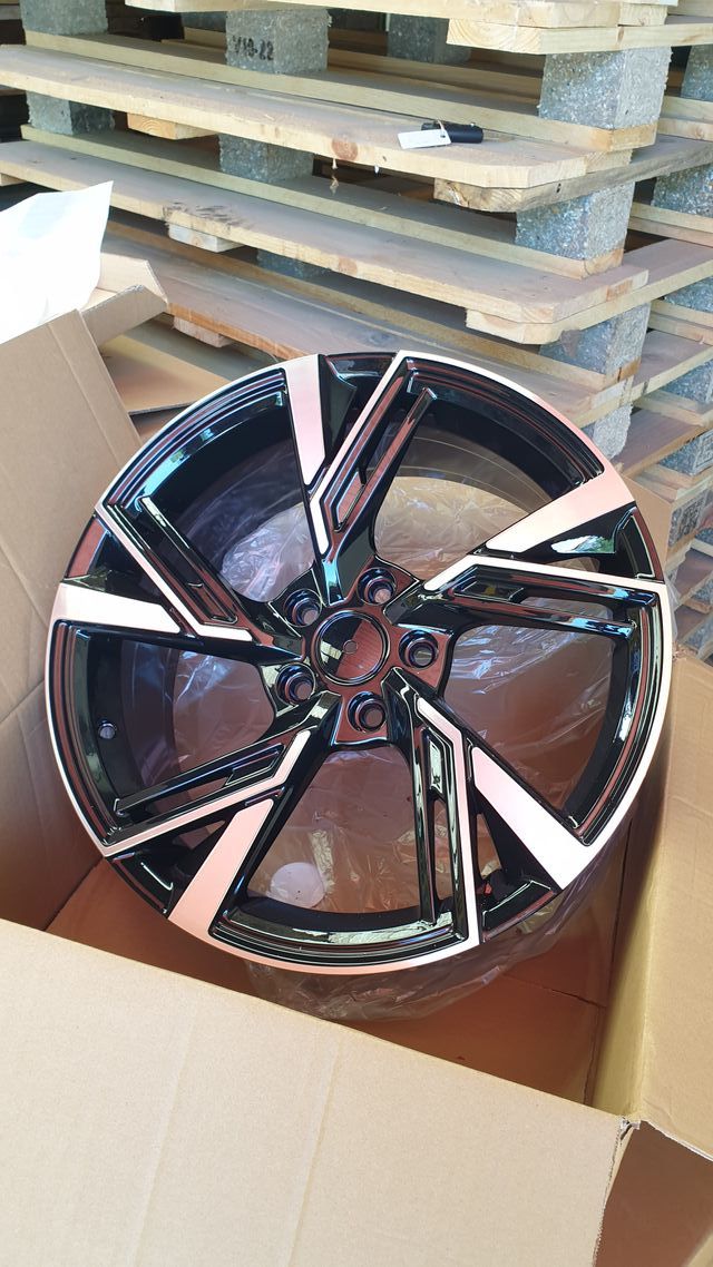 LLANTAS 19 RS BLACK PERFORMANCE