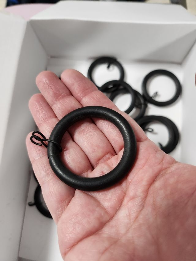 Anillas cortina forja