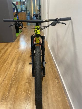 BICICLETA TREK SUPERCALIBER 9.9 PROJECT ONE