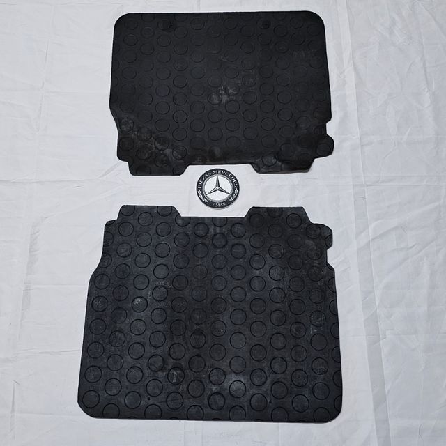 Alfombras Mercedes Benz goma